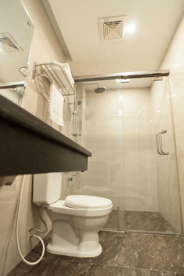 London Hotel ฮาลอง ภายนอก รูปภาพ